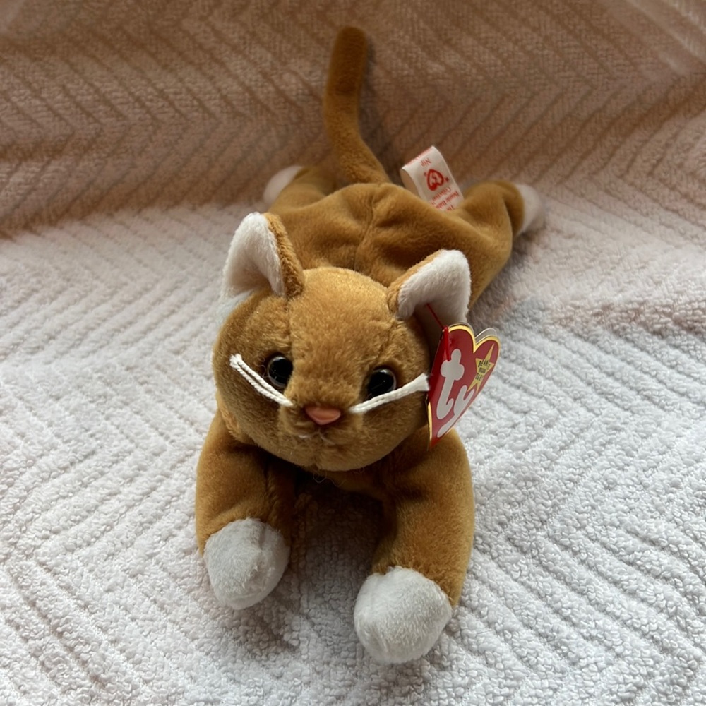 Nip the cat ty beanie baby.  1994.  Excellent condition